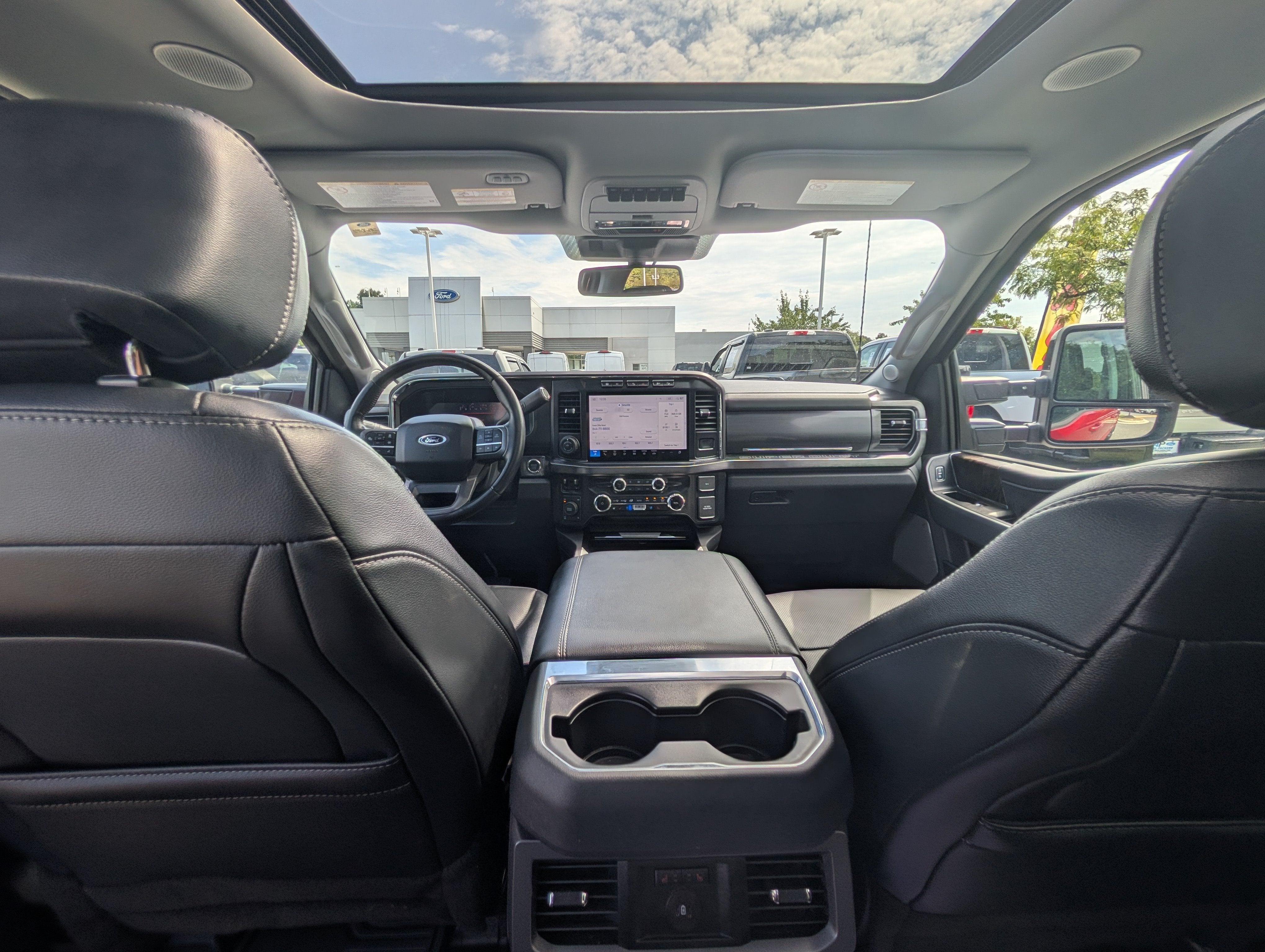2024 Ford Super Duty F-250 SRW LARIAT