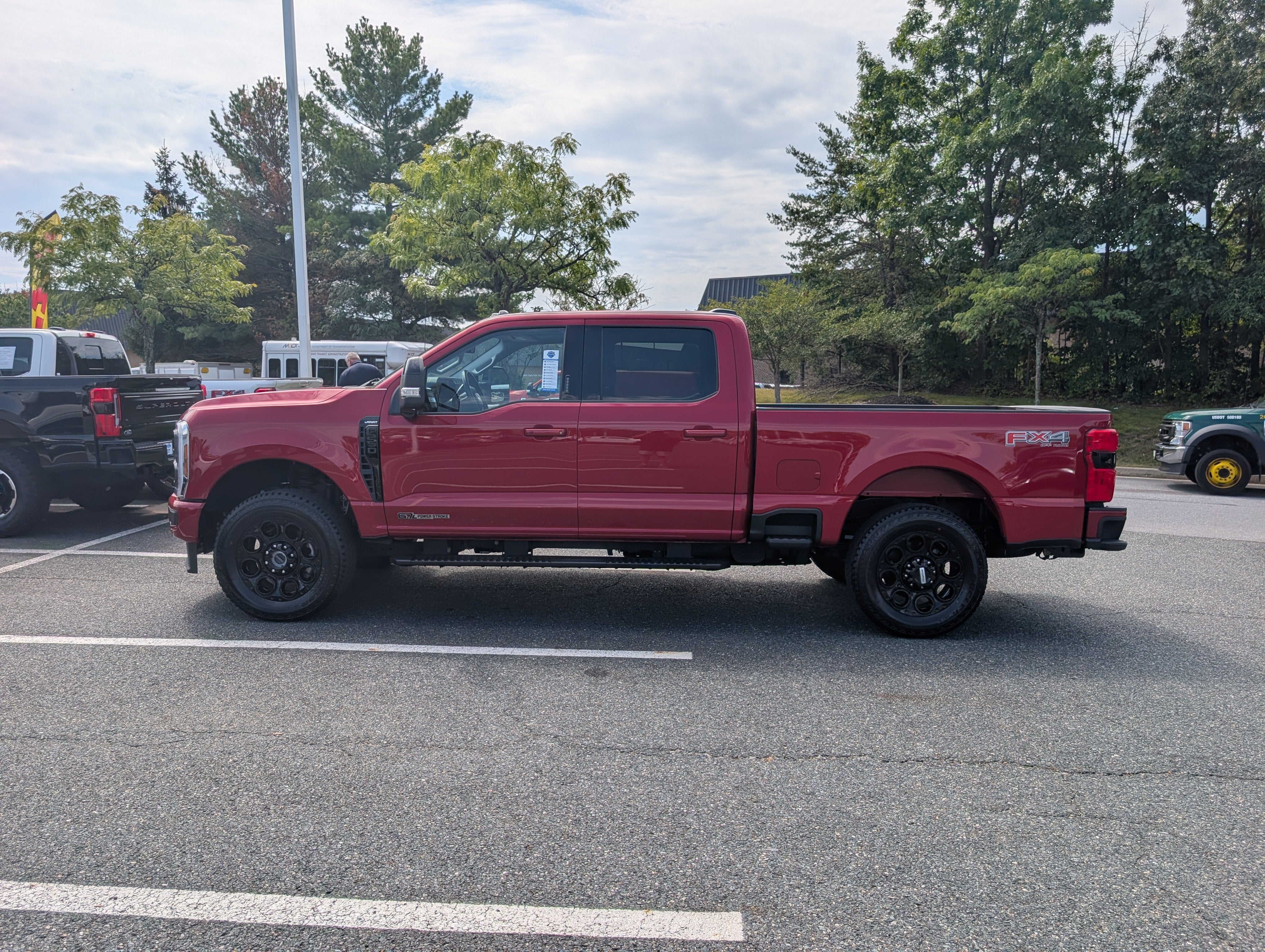 2024 Ford Super Duty F-250 SRW LARIAT