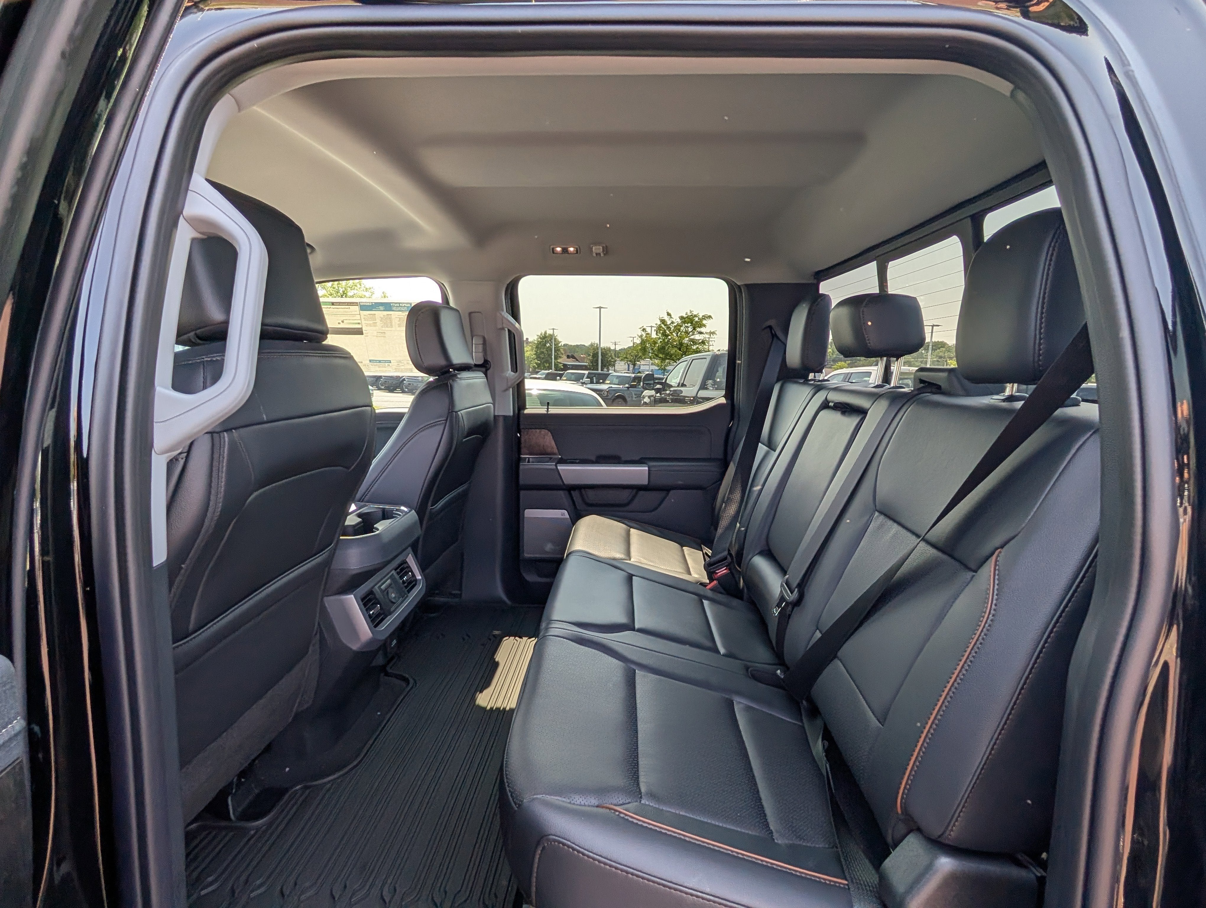 2025 Ford Super Duty F-250 SRW LARIAT