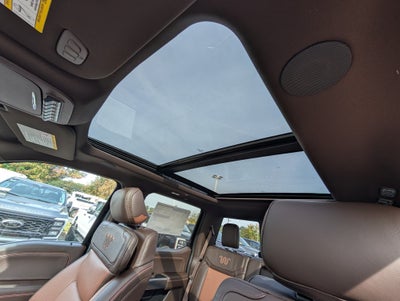2027 Ford Super Duty F-350 SRW King Ranch