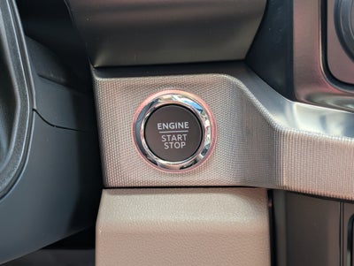 2027 Ford Super Duty F-350 SRW Platinum