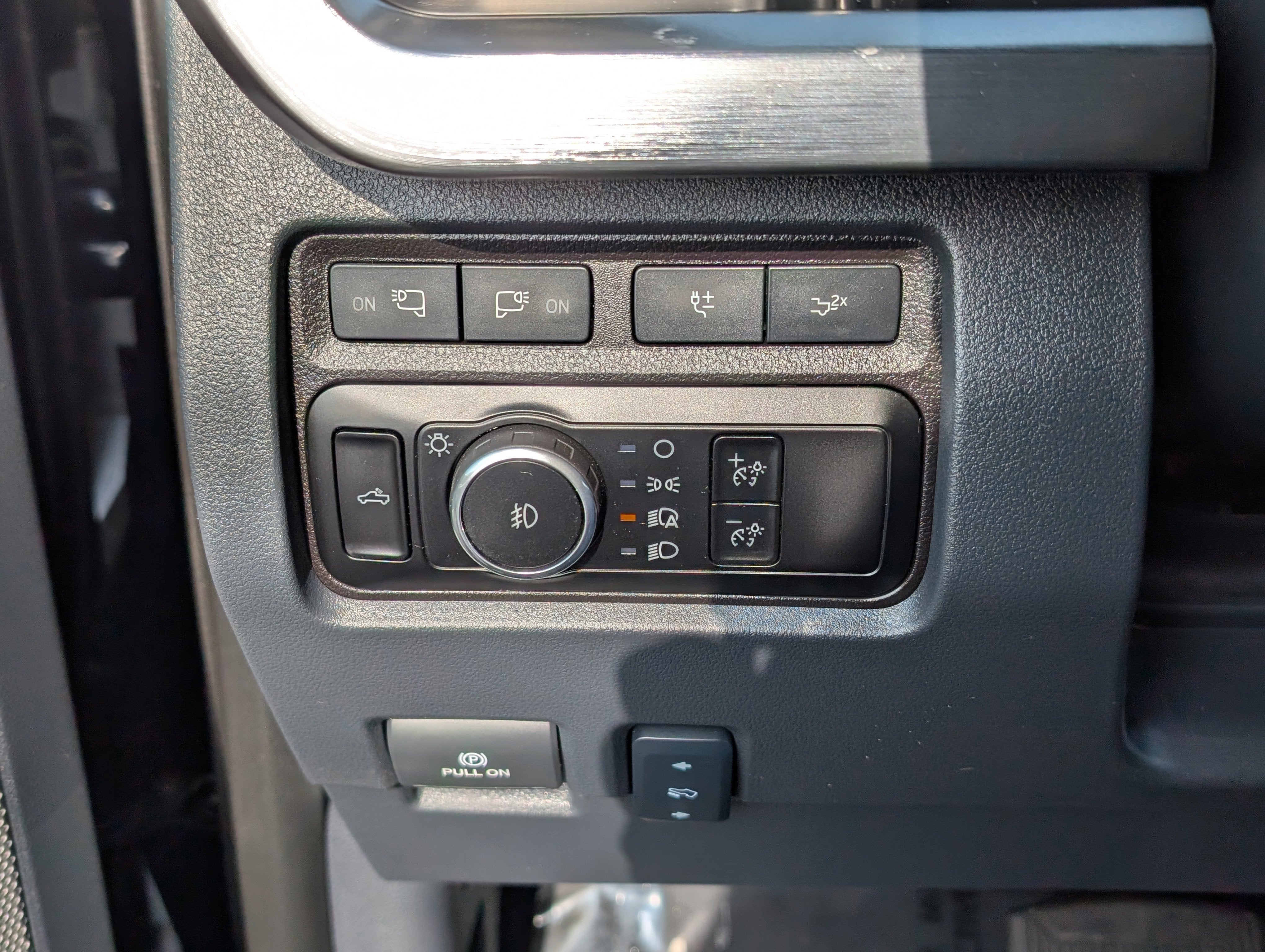 2024 Ford Super Duty F-350 SRW LARIAT