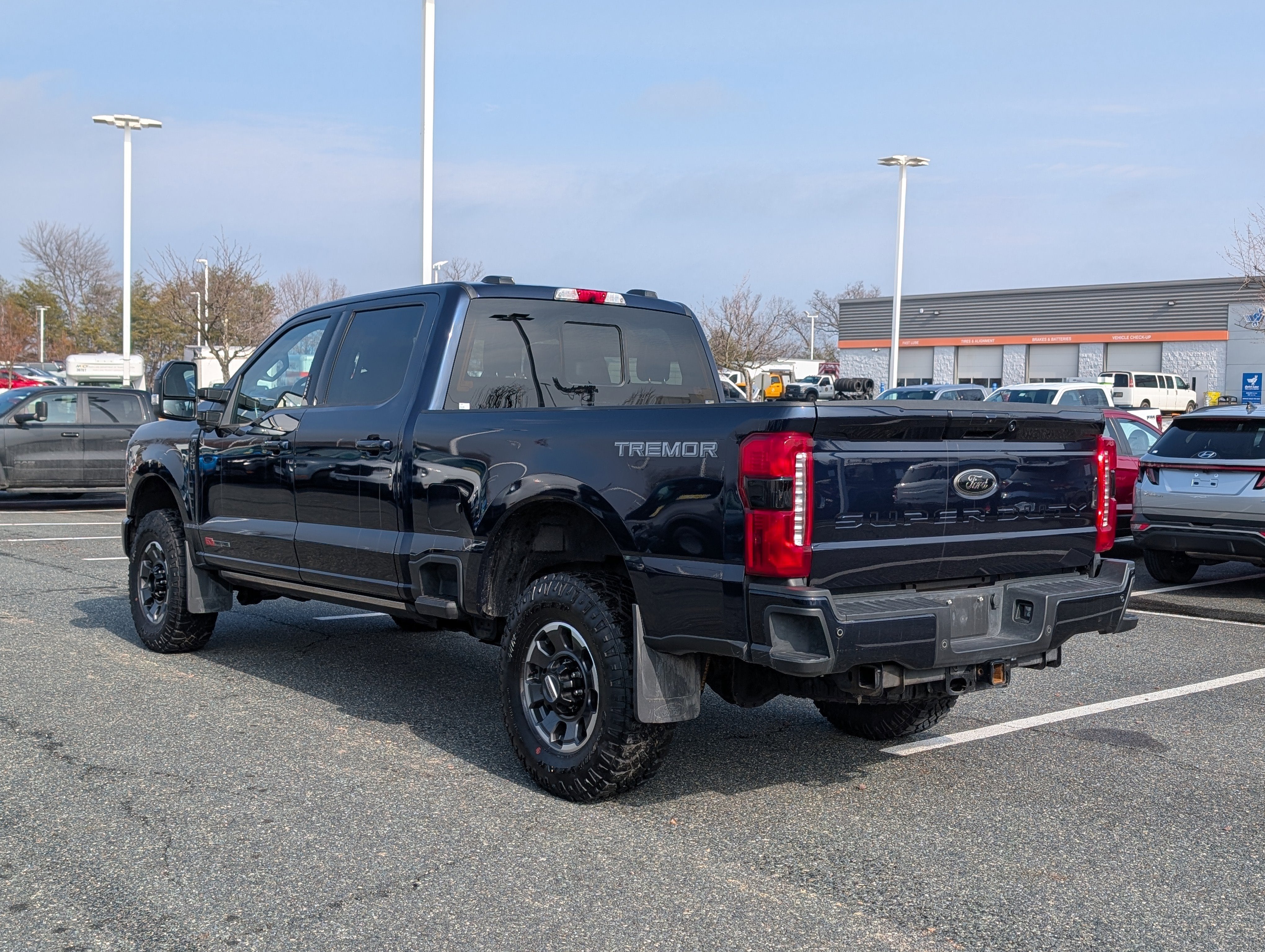 2024 Ford Super Duty F-350 SRW LARIAT