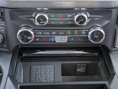 2027 Ford Super Duty F-350 SRW LARIAT