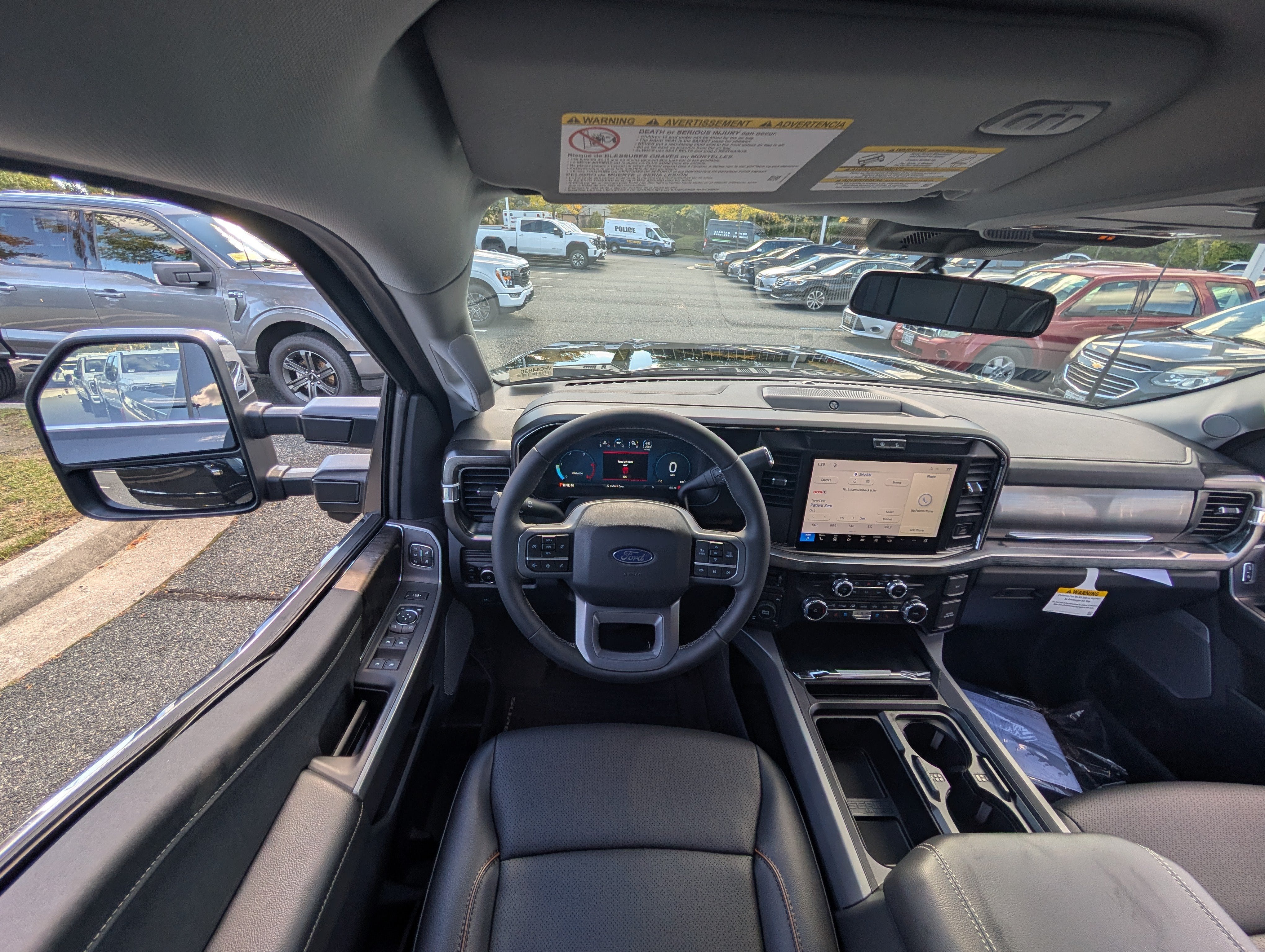 2027 Ford Super Duty F-350 SRW LARIAT