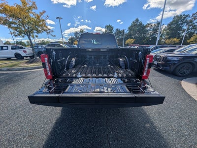 2027 Ford Super Duty F-350 SRW LARIAT