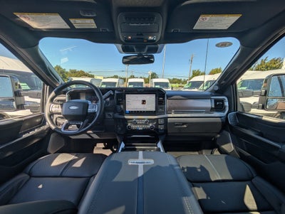 2027 Ford Super Duty F-350 SRW Platinum