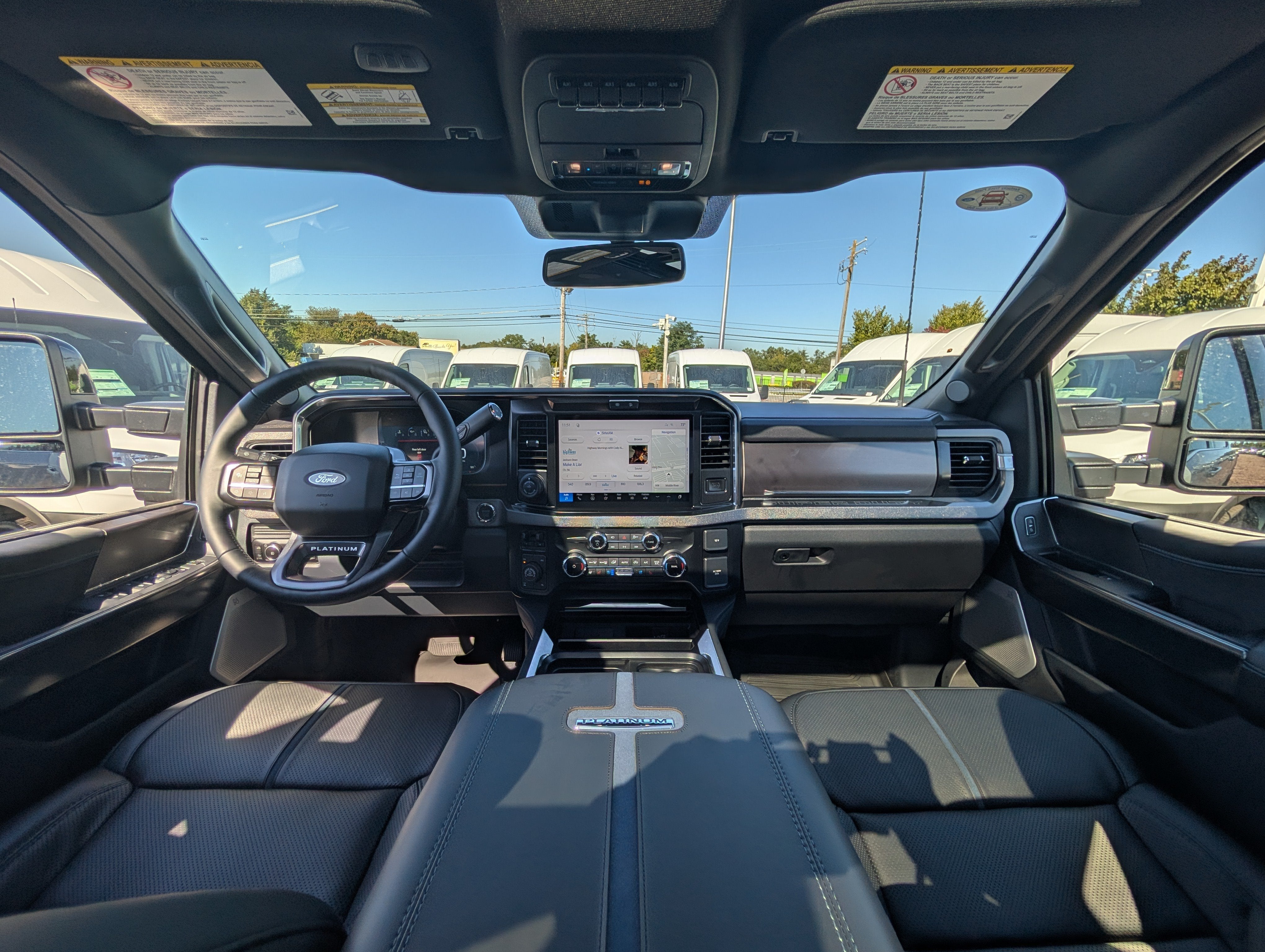 2027 Ford Super Duty F-350 SRW Platinum