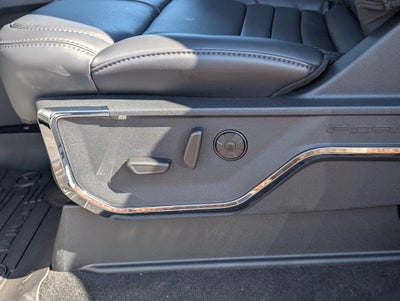 2027 Ford Super Duty F-350 SRW Platinum