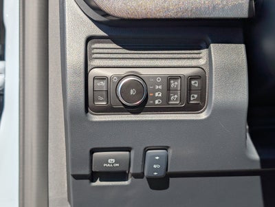 2027 Ford Super Duty F-350 SRW Platinum