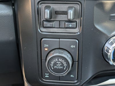 2027 Ford Super Duty F-350 SRW Platinum