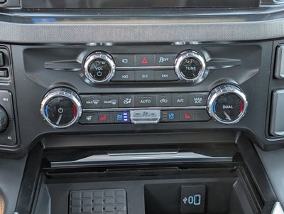 2027 Ford Super Duty F-350 SRW Platinum