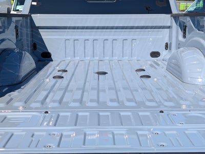 2027 Ford Super Duty F-350 SRW Platinum