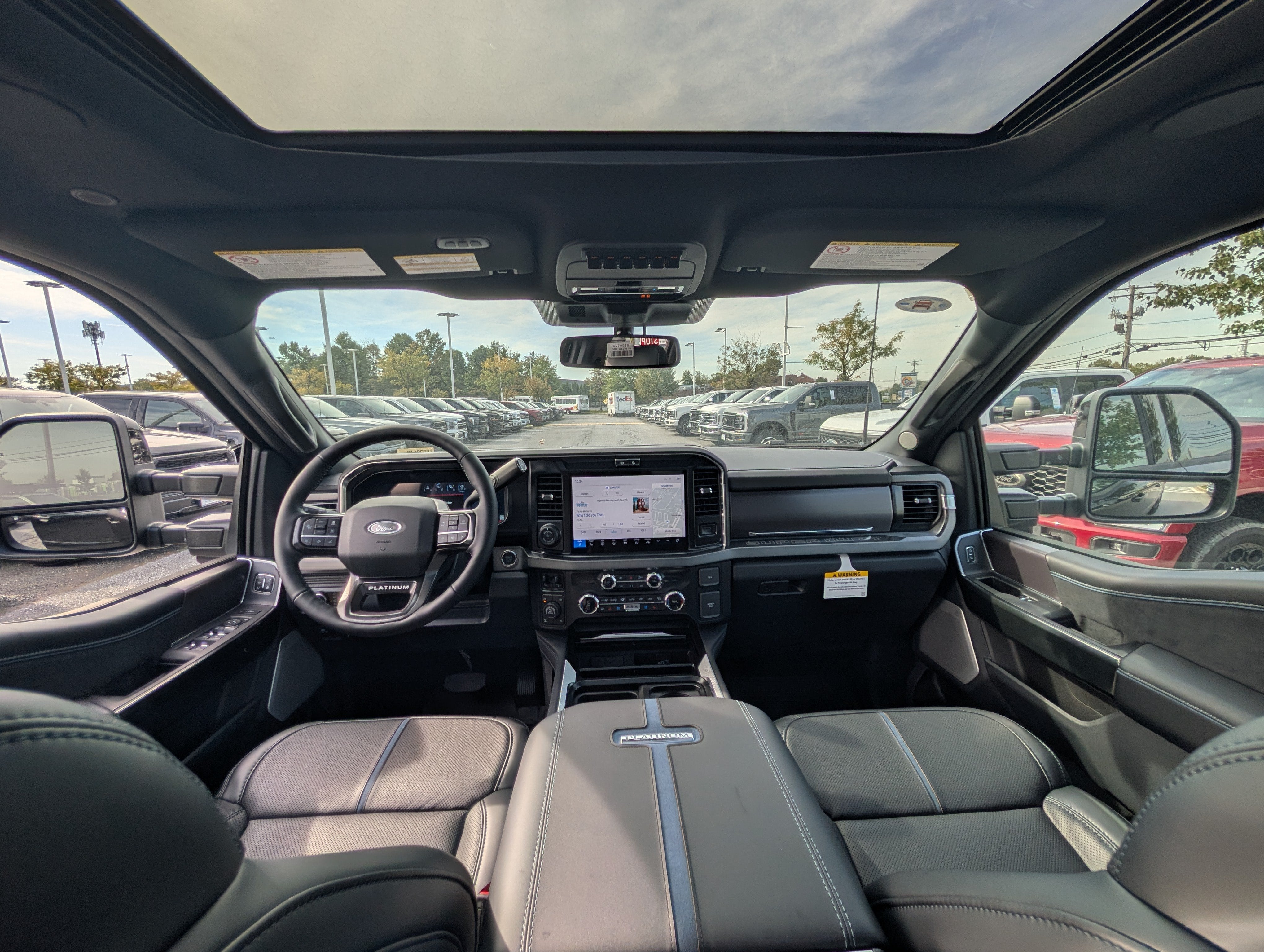 2026 Ford Super Duty F-350 SRW Platinum