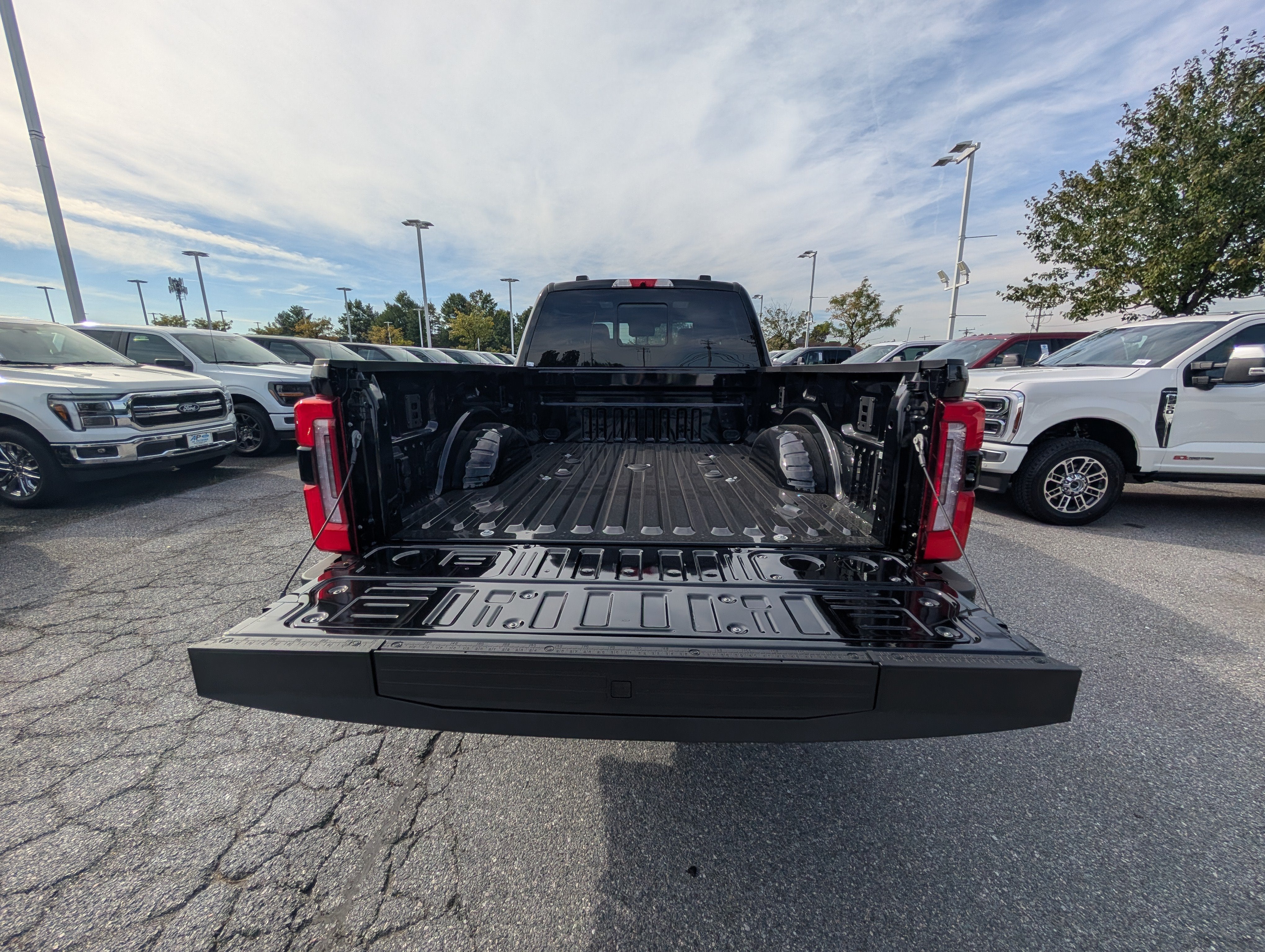 2026 Ford Super Duty F-350 SRW Platinum