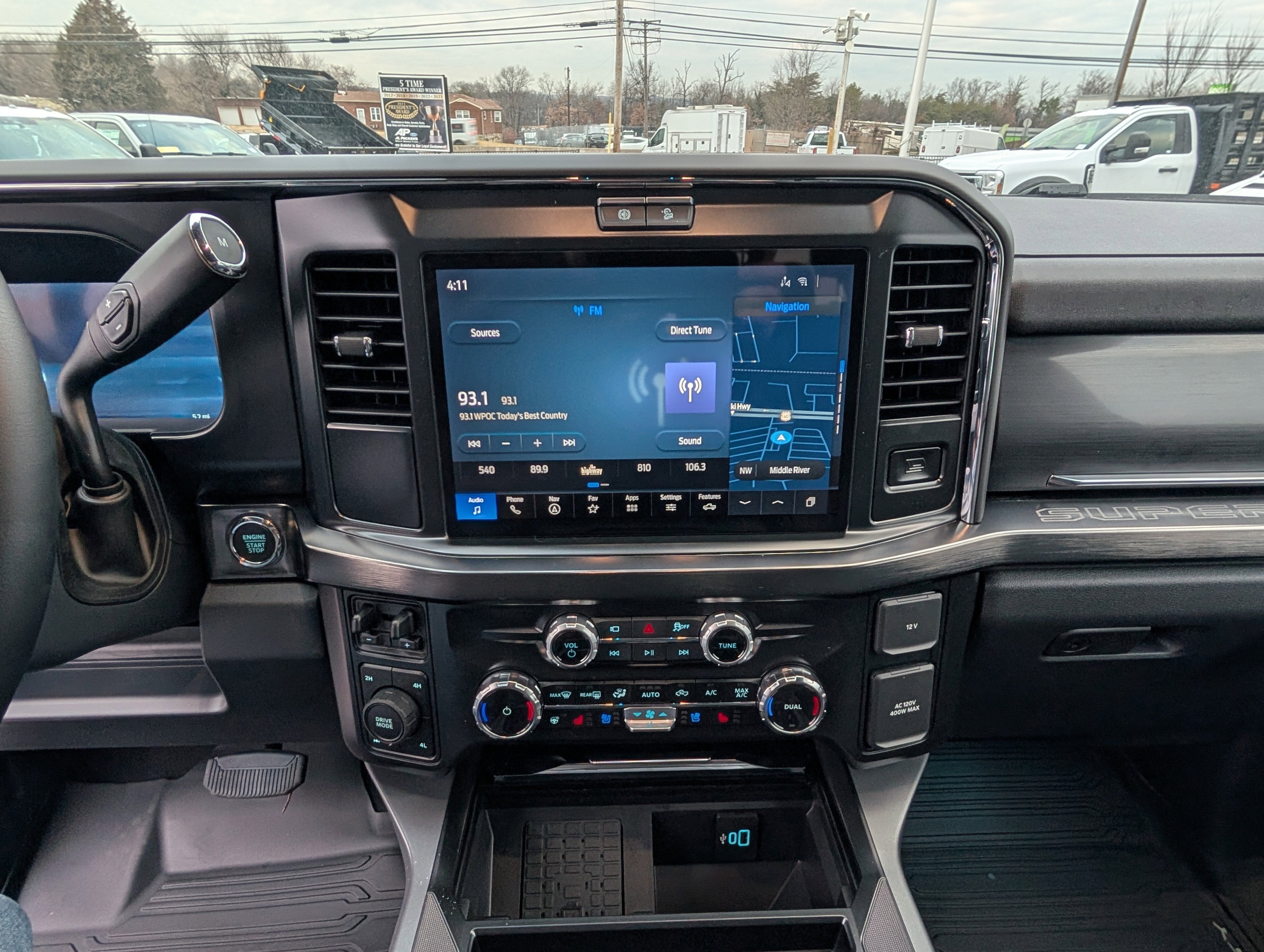 2026 Ford Super Duty F-350 SRW LARIAT