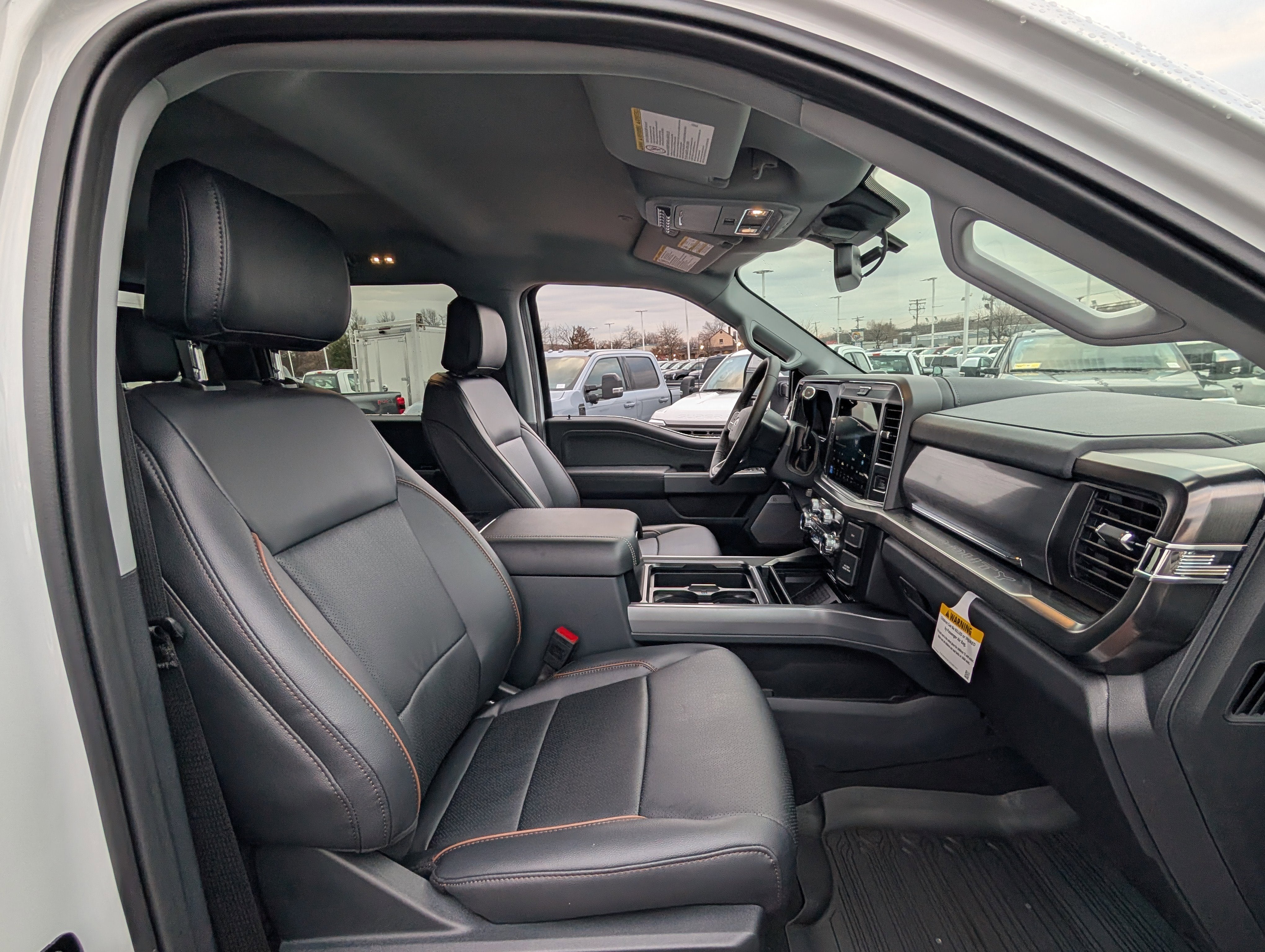 2026 Ford Super Duty F-350 SRW LARIAT