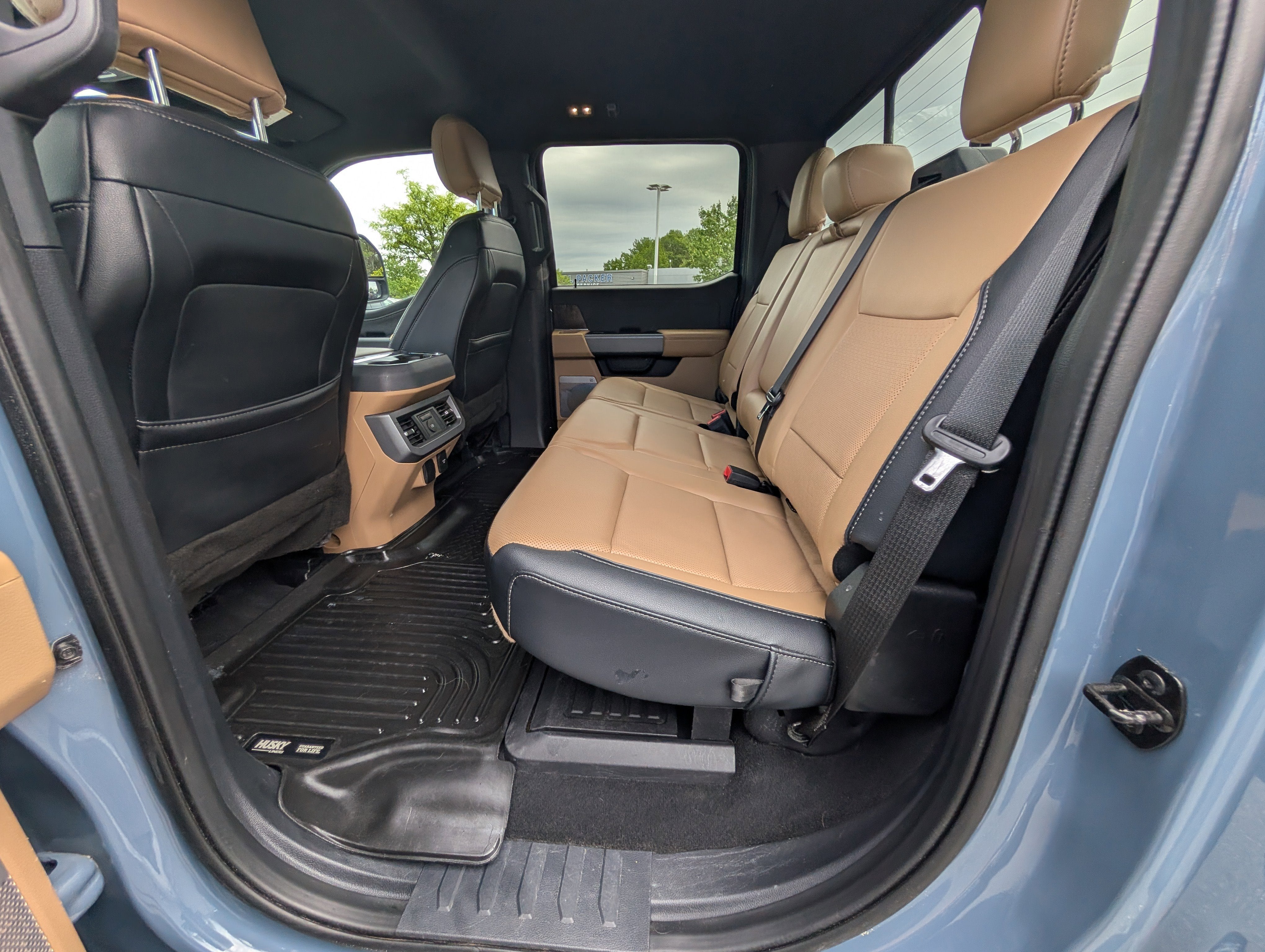2023 Ford Super Duty F-350 SRW LARIAT