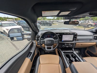 2023 Ford Super Duty F-350 SRW LARIAT