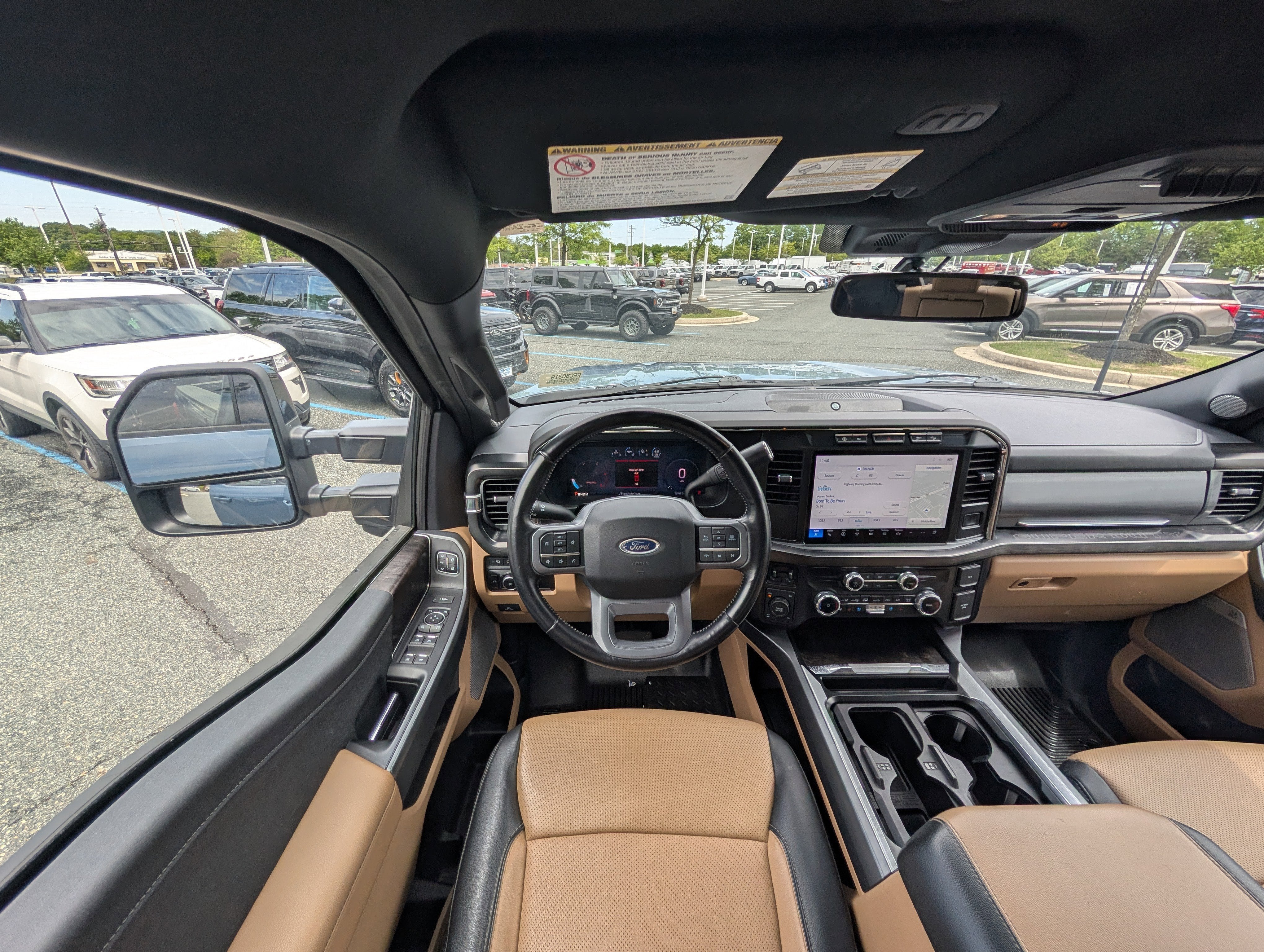 2023 Ford Super Duty F-350 SRW LARIAT