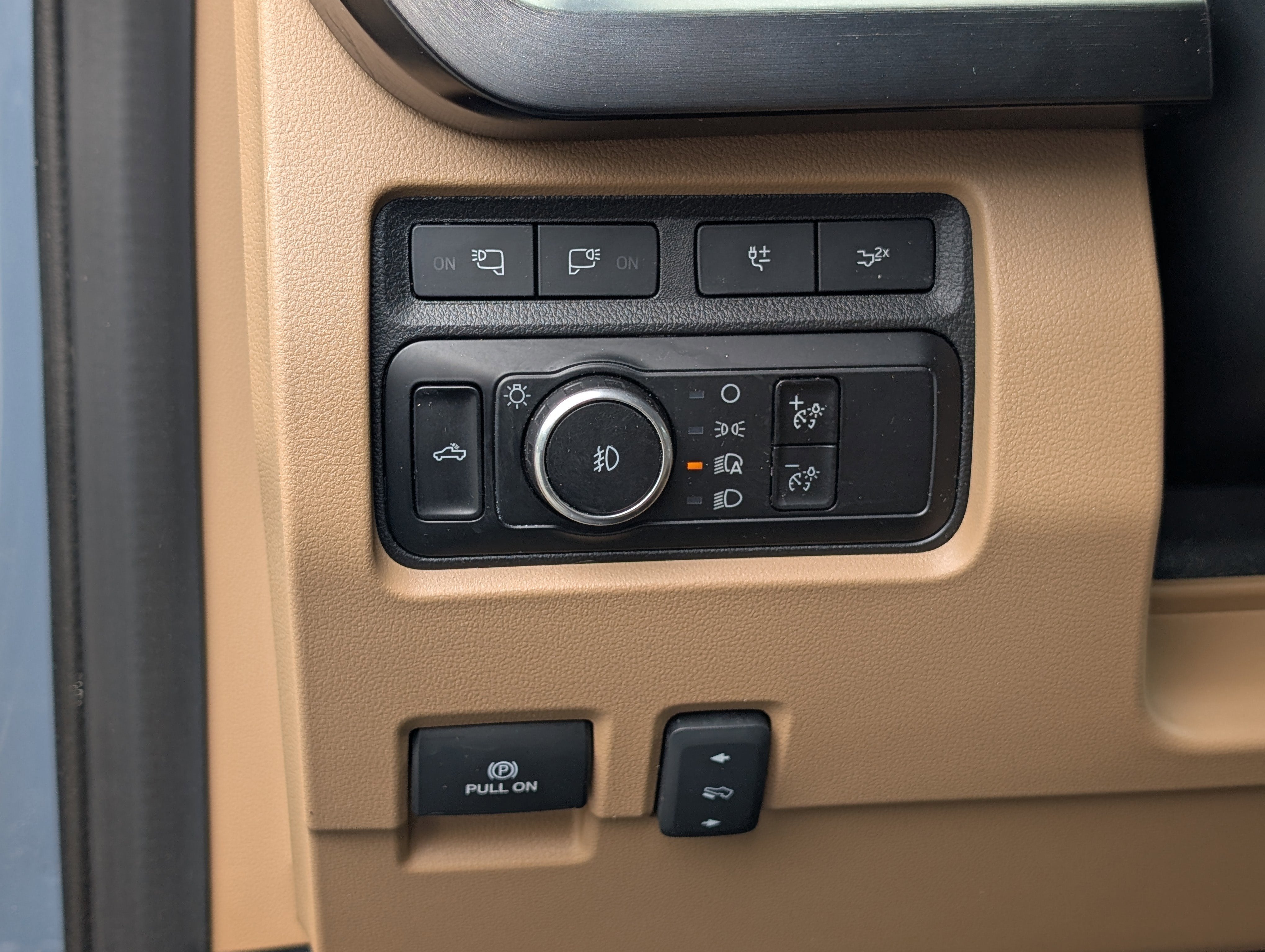 2023 Ford Super Duty F-350 SRW LARIAT