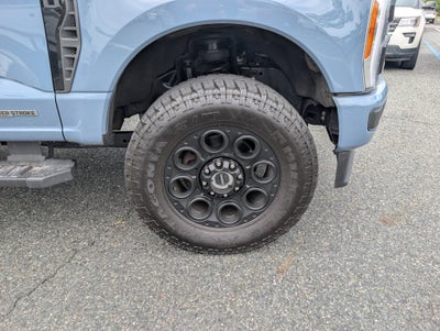 2023 Ford Super Duty F-350 SRW LARIAT