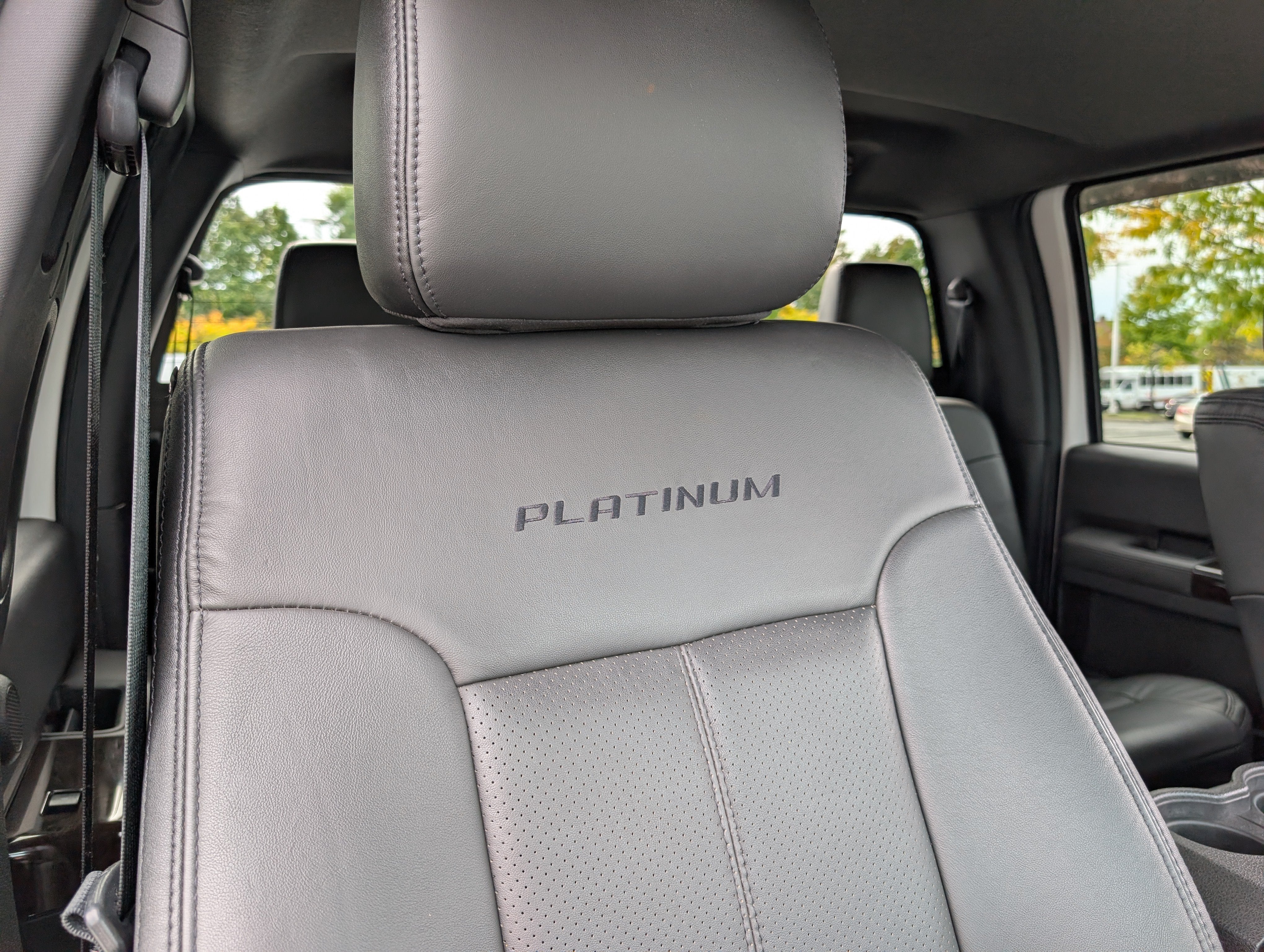 2016 Ford Super Duty F-350 SRW Platinum