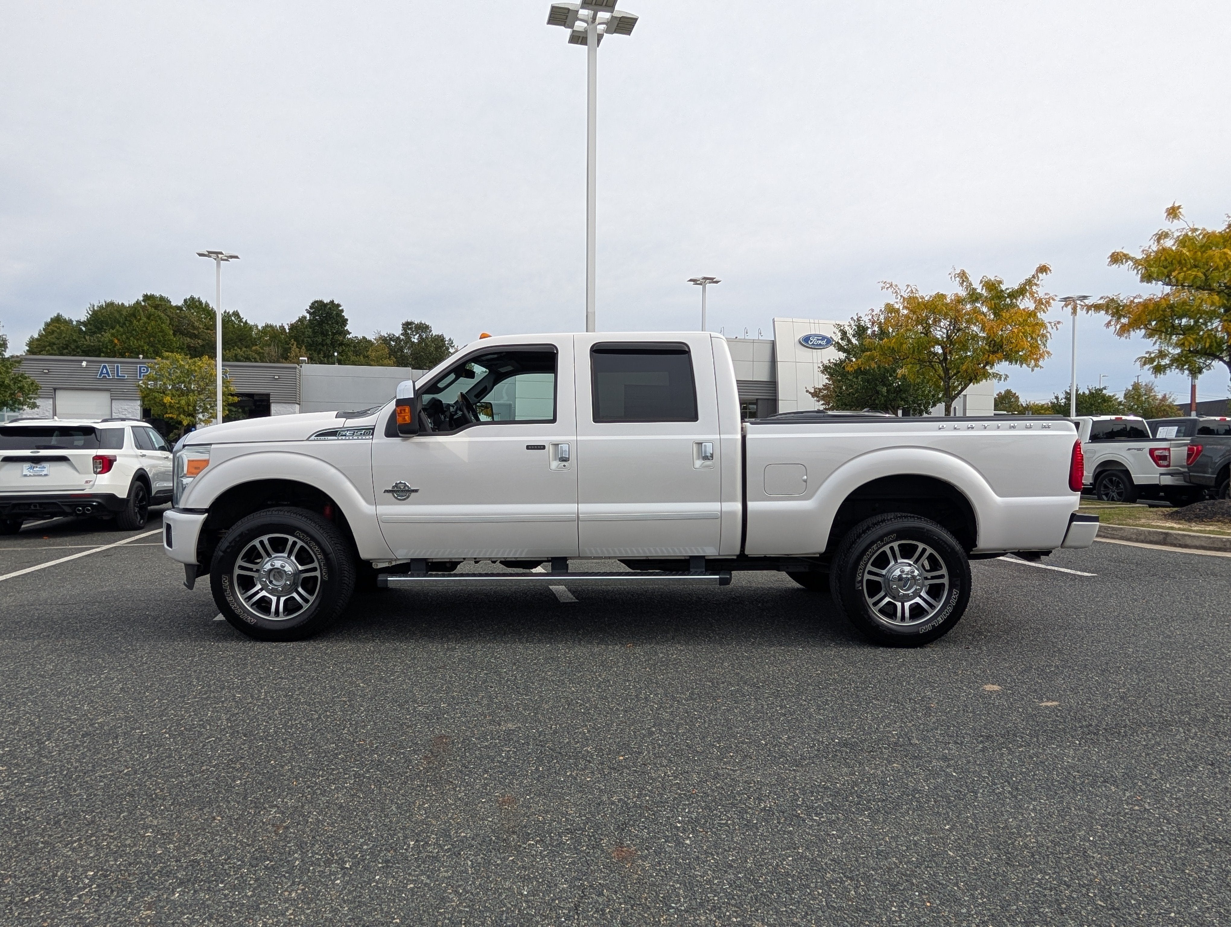 2016 Ford Super Duty F-350 SRW Platinum