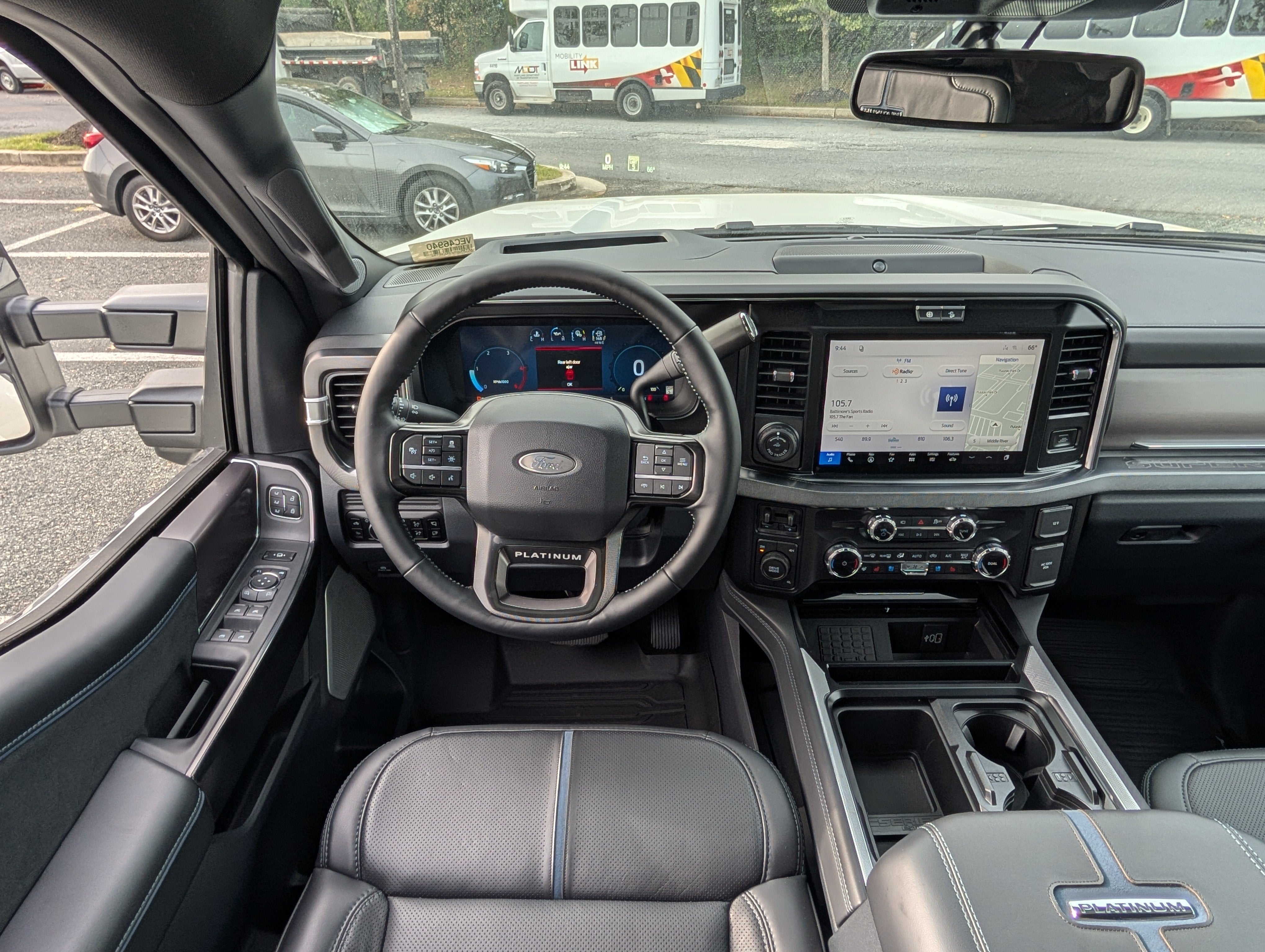 2027 Ford Super Duty F-350 DRW Platinum