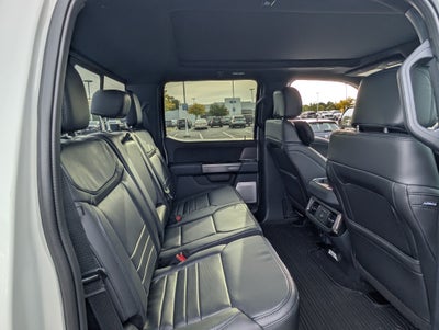 2027 Ford Super Duty F-350 DRW Platinum