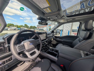 2027 Ford Super Duty F-350 DRW LARIAT