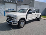 2027 Ford Super Duty F-350 DRW LARIAT
