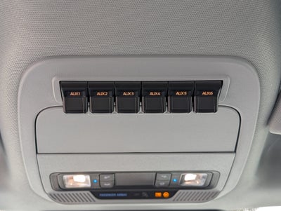 2027 Ford Super Duty F-350 DRW XL