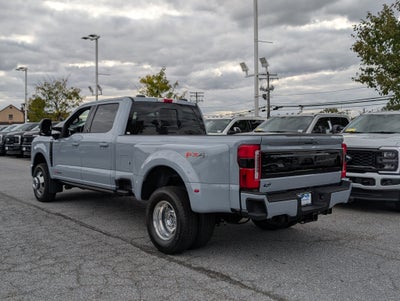 2026 Ford Super Duty F-350 DRW Platinum