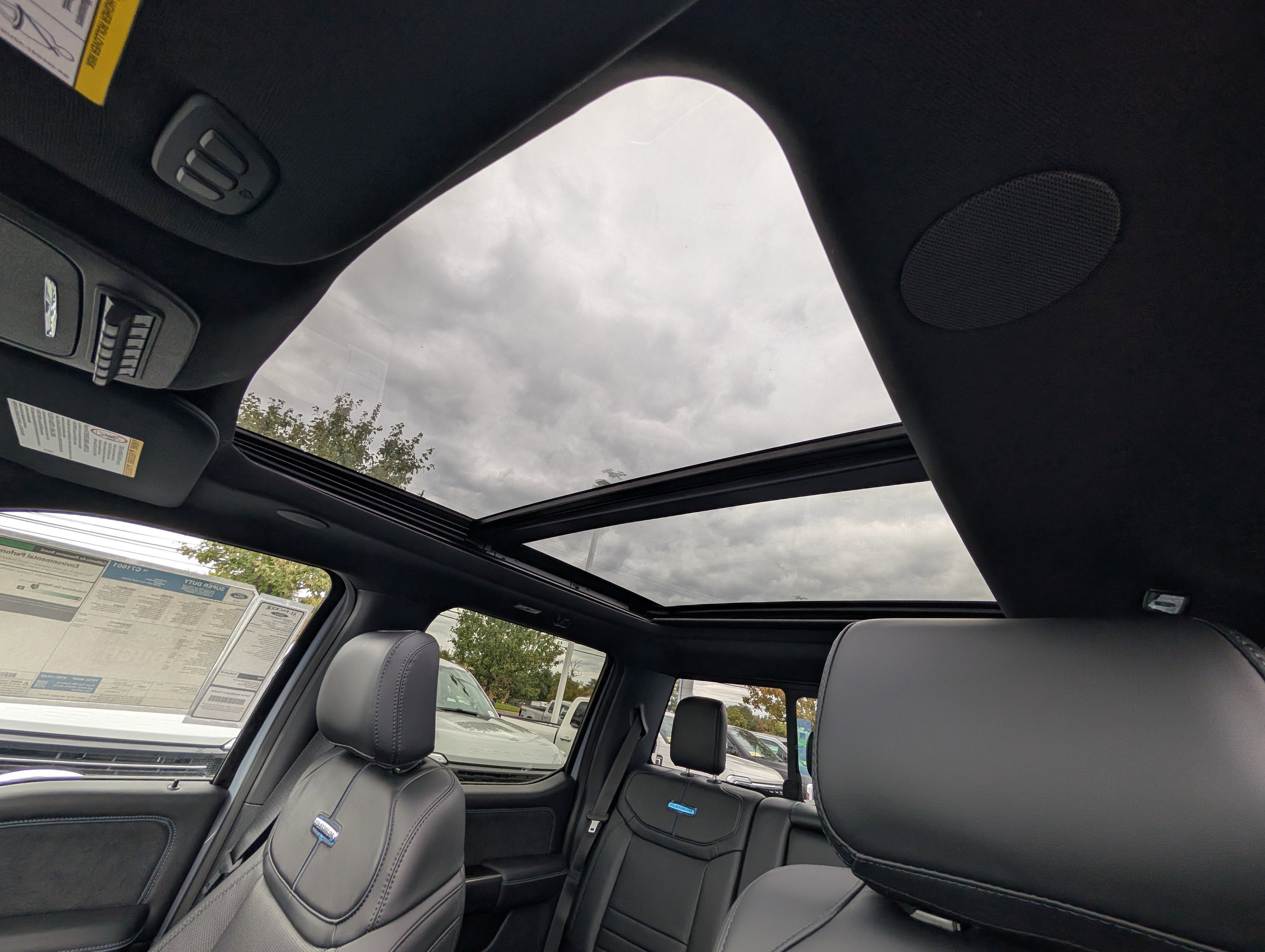 2026 Ford Super Duty F-350 DRW Platinum