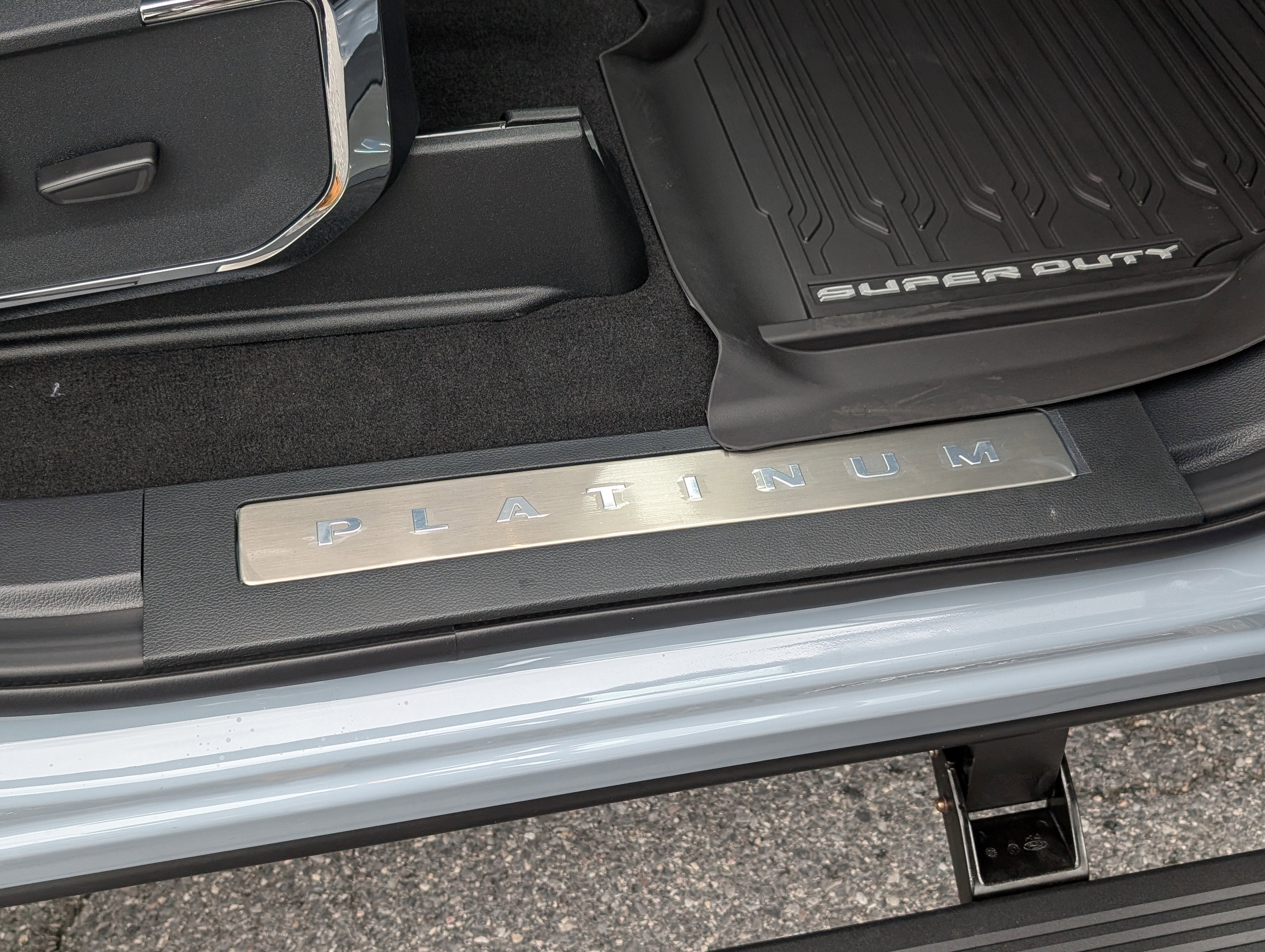 2026 Ford Super Duty F-350 DRW Platinum