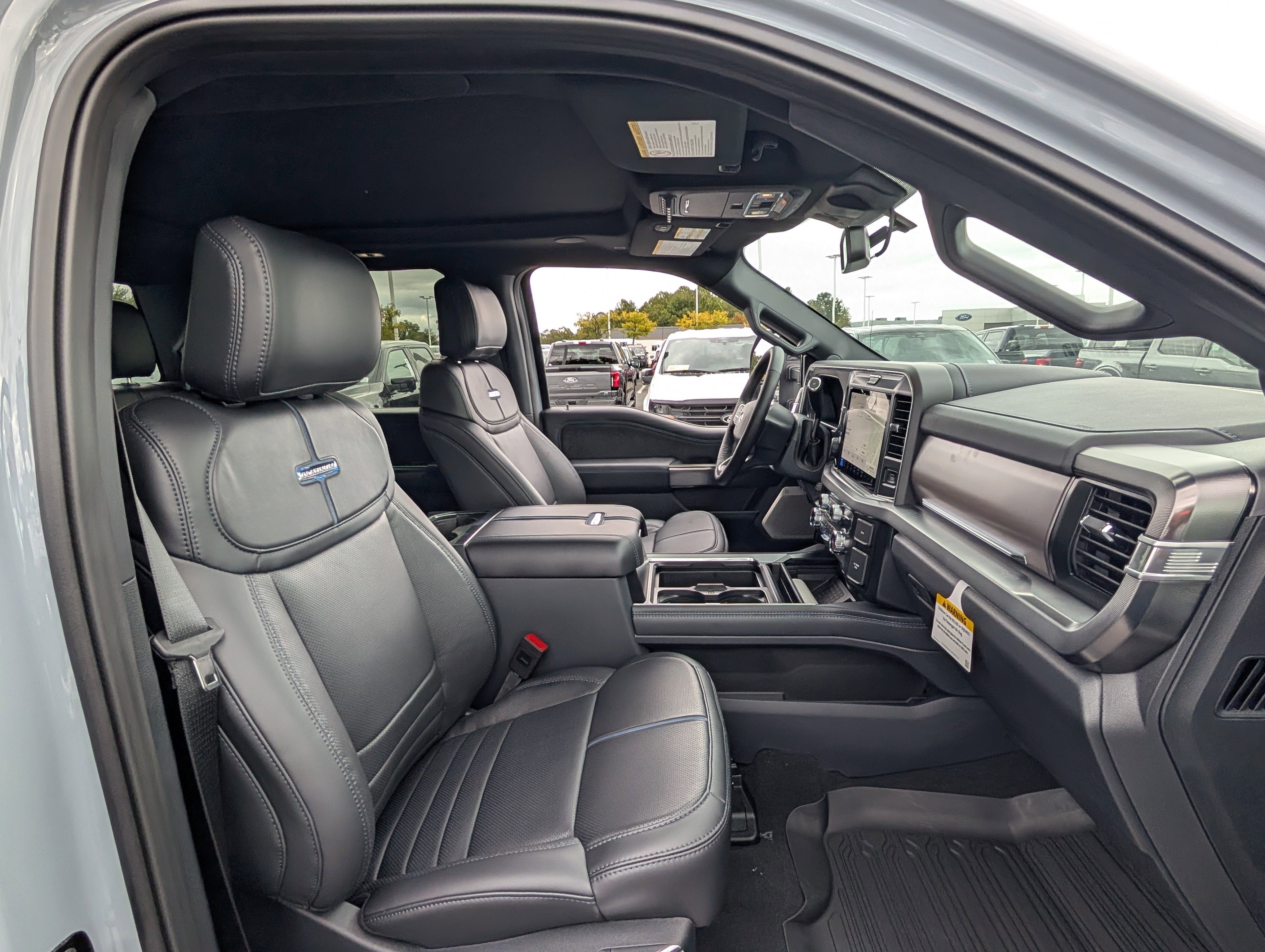 2026 Ford Super Duty F-350 DRW Platinum