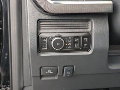 2026 Ford Super Duty F-350 DRW Platinum