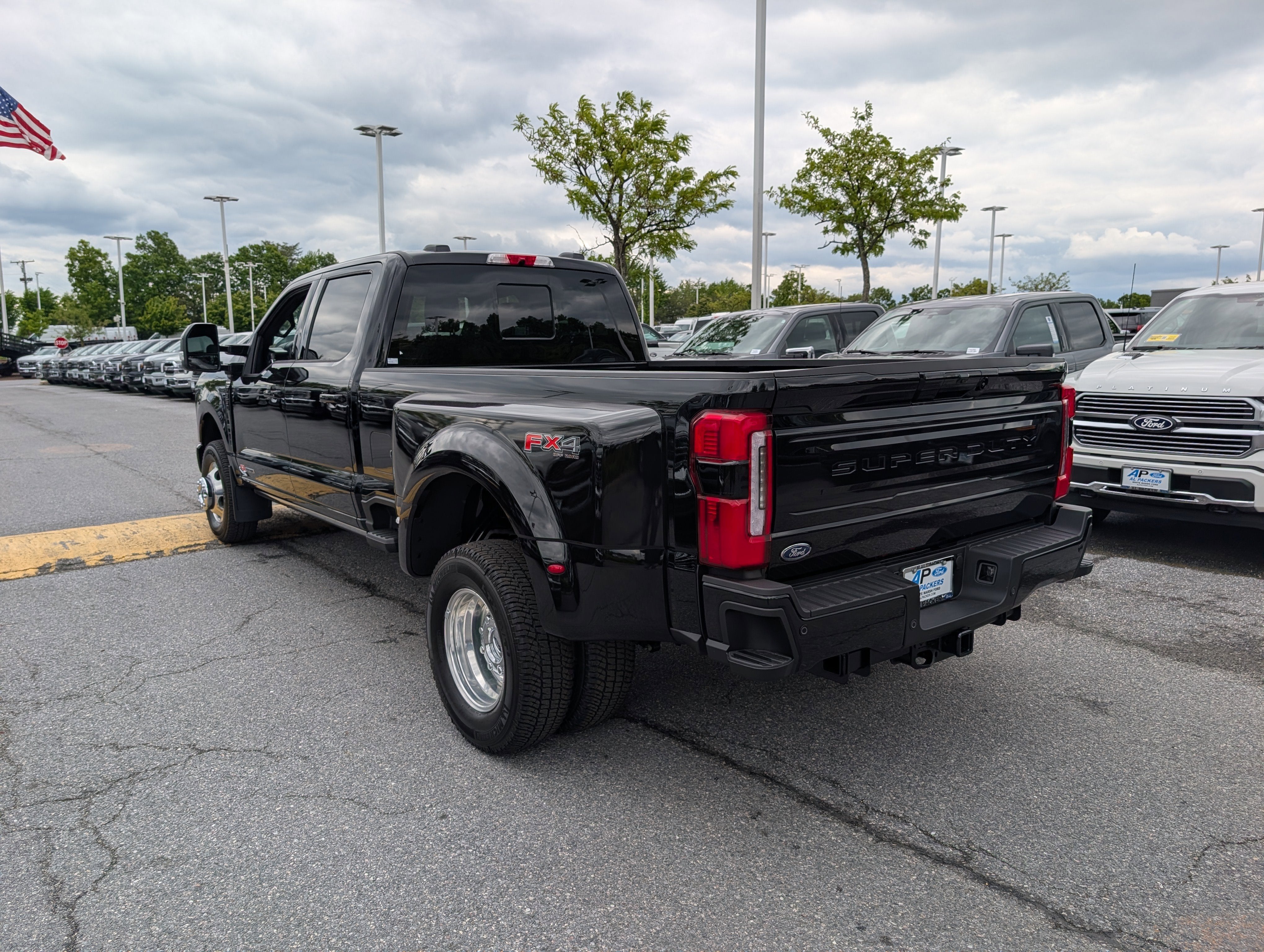 2026 Ford Super Duty F-350 DRW Platinum