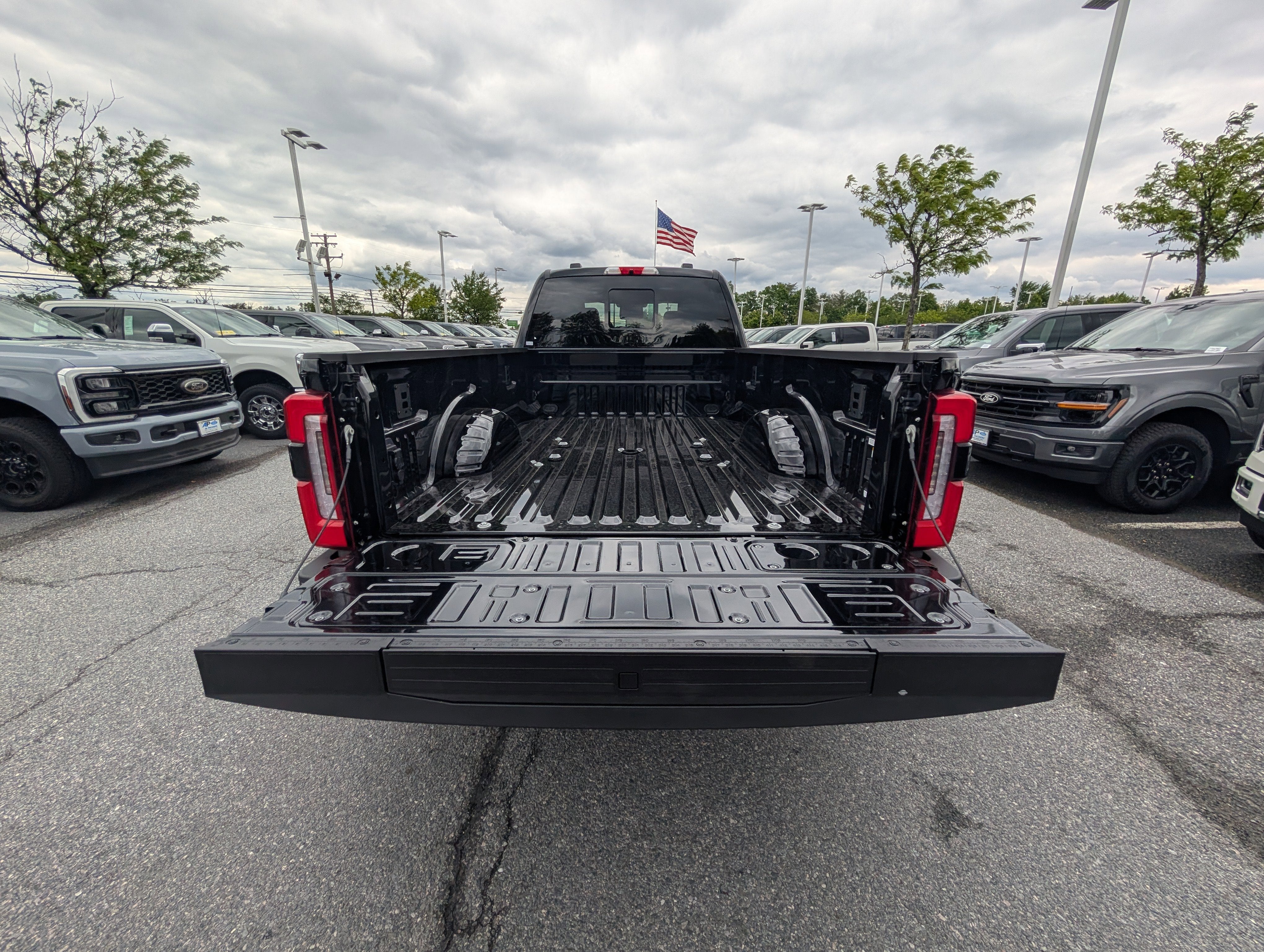 2026 Ford Super Duty F-350 DRW Platinum