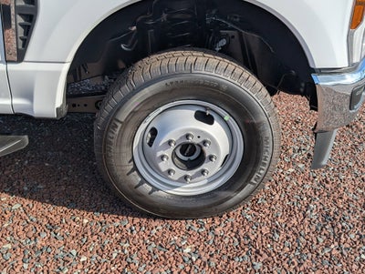 2026 Ford Super Duty F-350 DRW XL