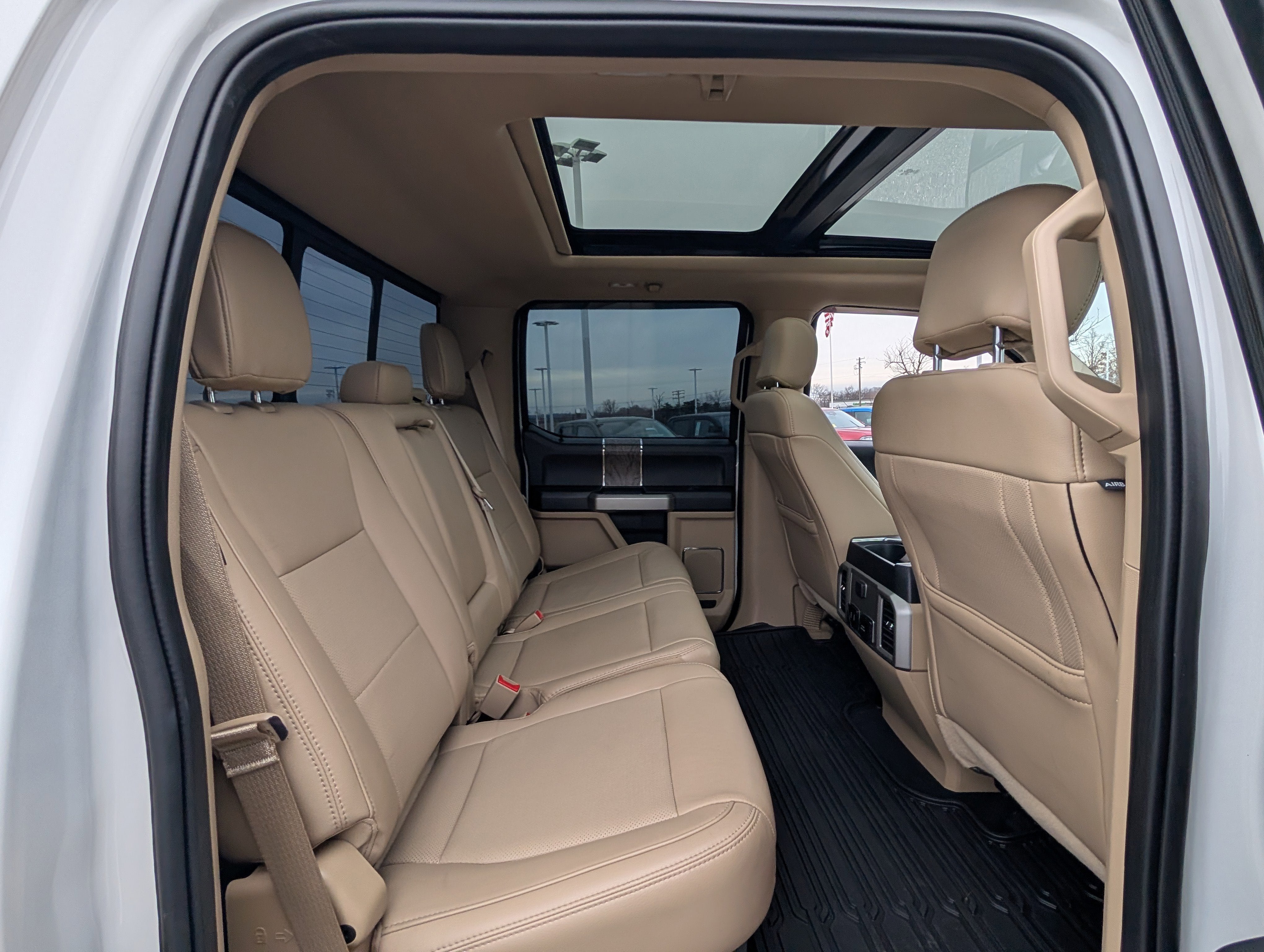 2019 Ford Super Duty F-350 DRW LARIAT