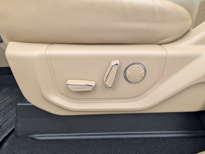 2019 Ford Super Duty F-350 DRW LARIAT