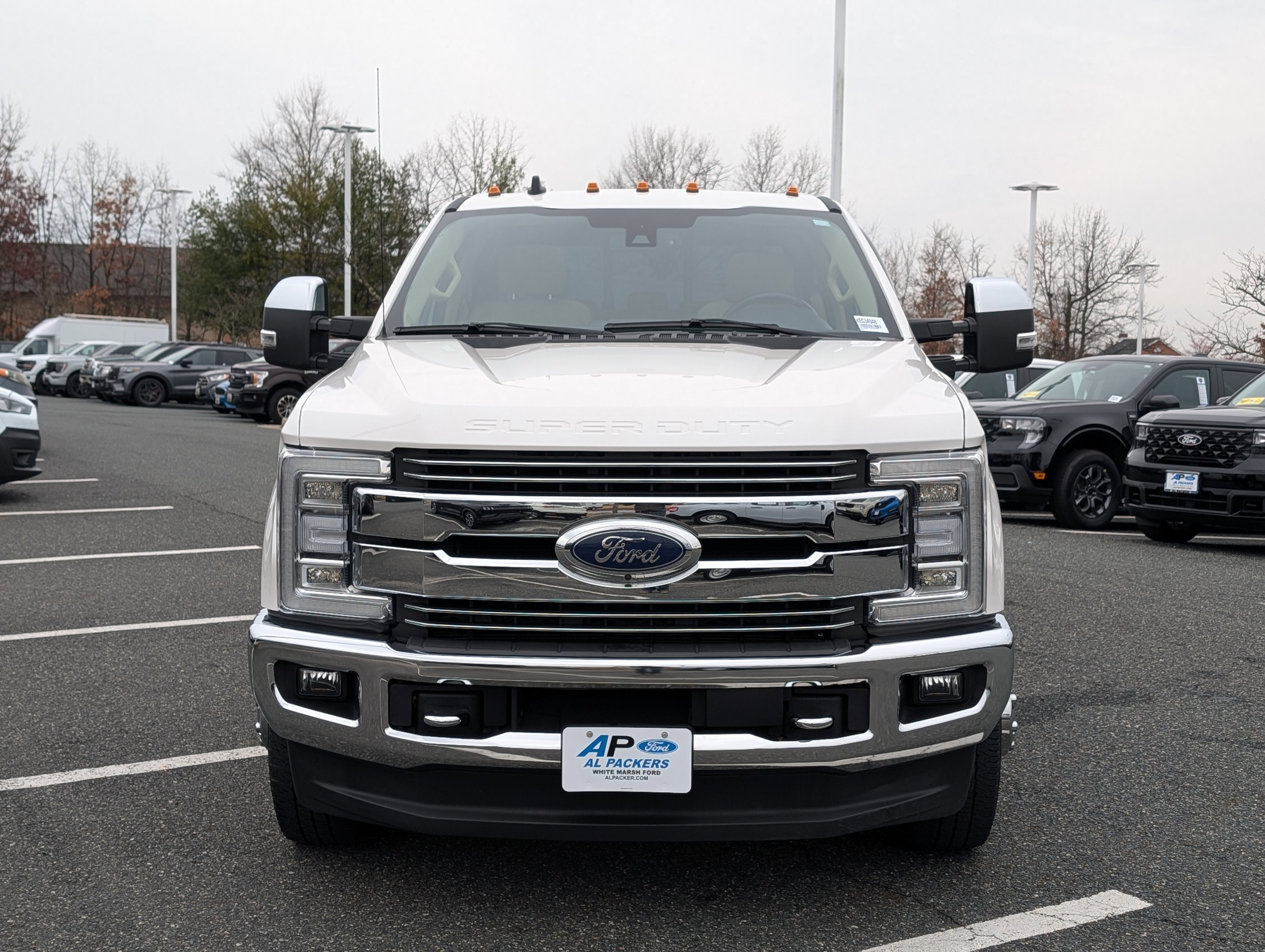 2019 Ford Super Duty F-350 DRW LARIAT
