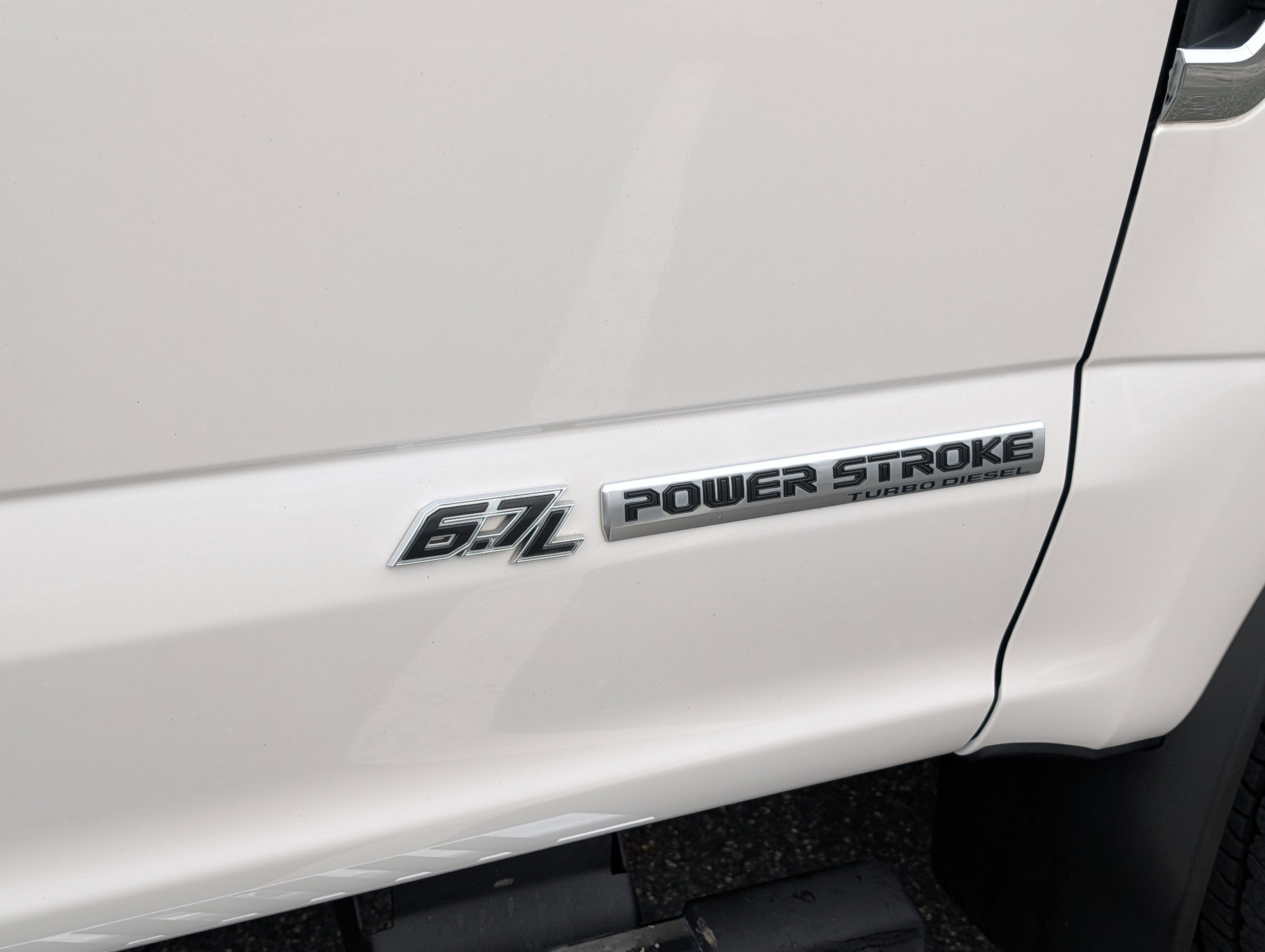 2019 Ford Super Duty F-350 DRW LARIAT