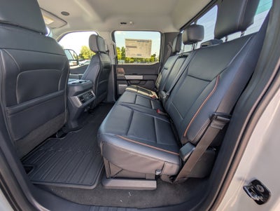 2026 Ford Super Duty F-350 DRW LARIAT