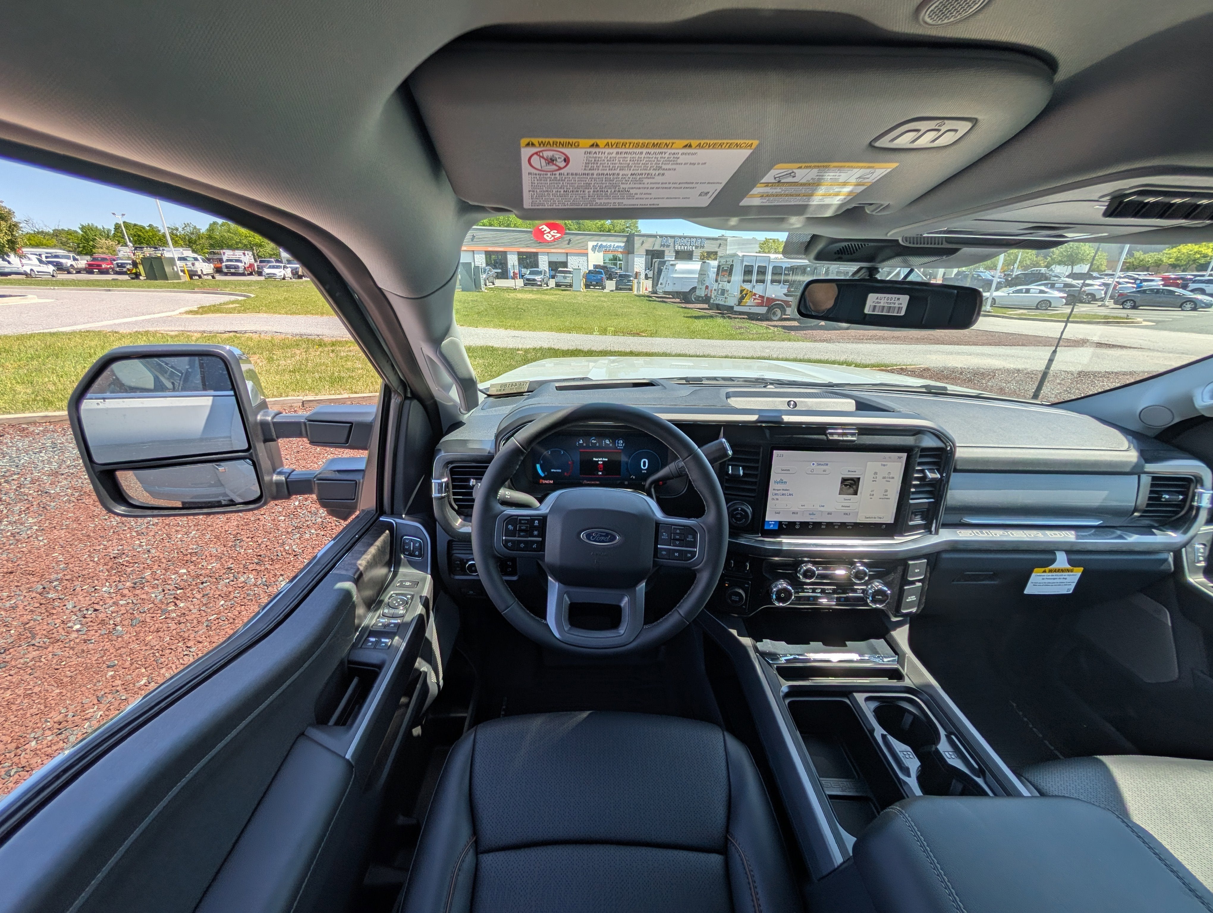 2026 Ford Super Duty F-350 DRW LARIAT