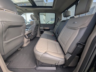 2027 Ford Super Duty F-450 DRW Platinum