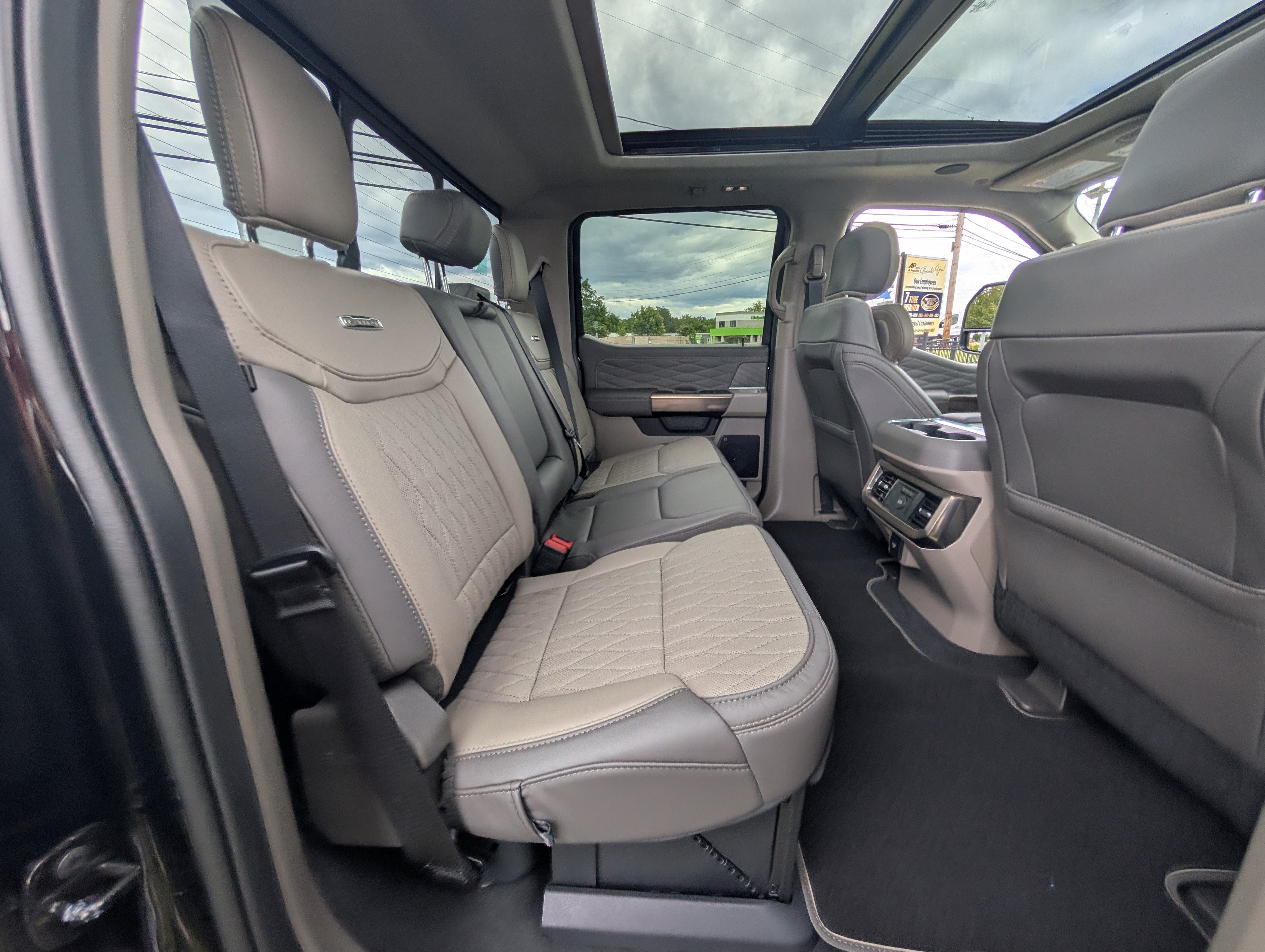 2026 Ford Super Duty F-450 DRW Platinum