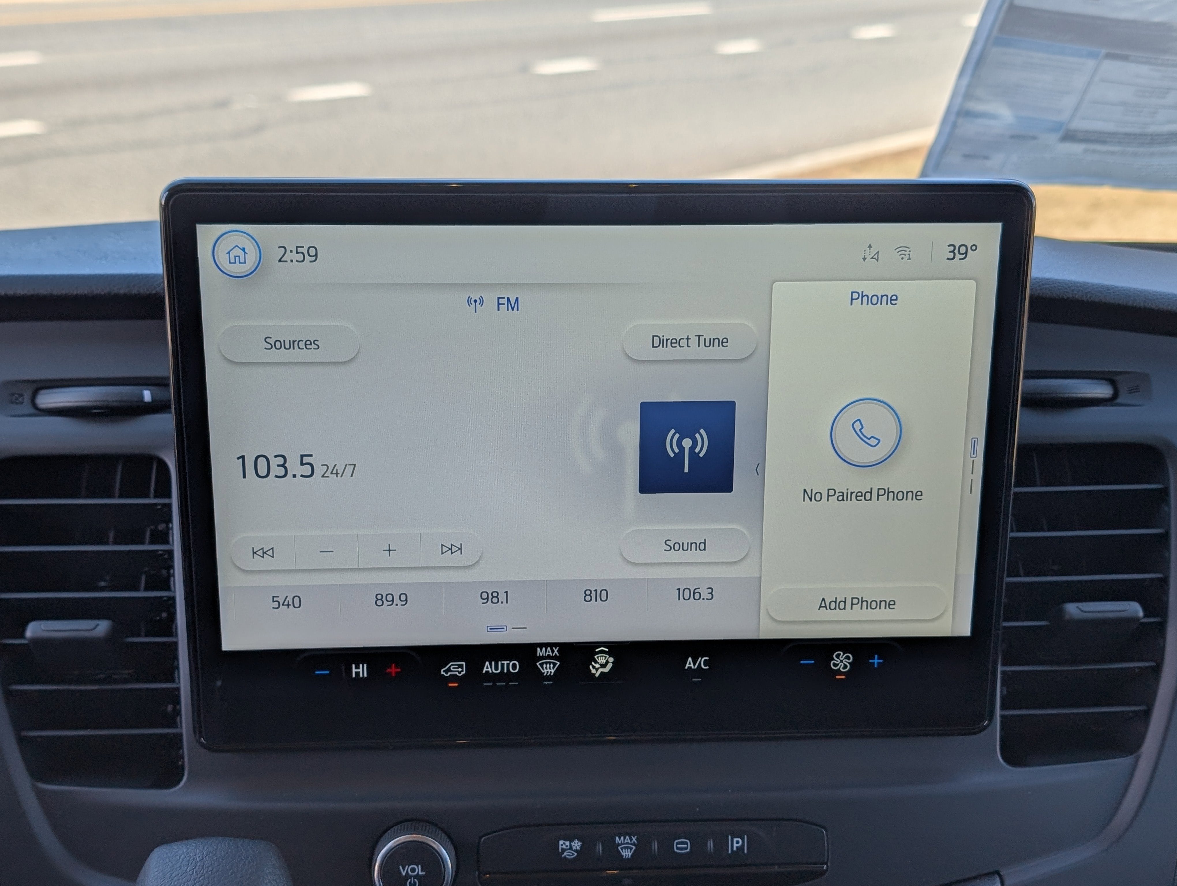 2026 Ford Transit Cargo Van Base